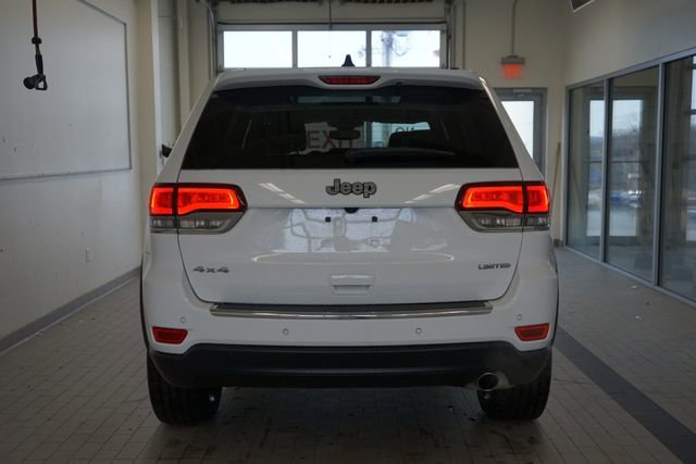 Used 2020 Jeep Grand Cherokee Limited w/ Luxury Group II image 12
