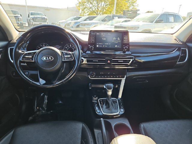 Used 2021 Kia Seltos EX AWD/4WD image 10