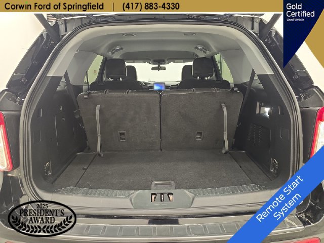 Certified 2022 Ford Explorer XLT w/ Equipment Group 202A AWD/4WD image 17