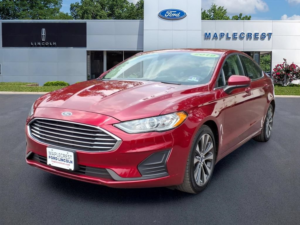 Certified 2019 Ford Fusion SE AWD/4WD image 2