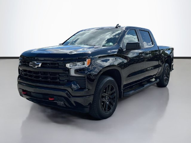 Used 2025 Chevrolet Silverado 1500 RST AWD/4WD image 3