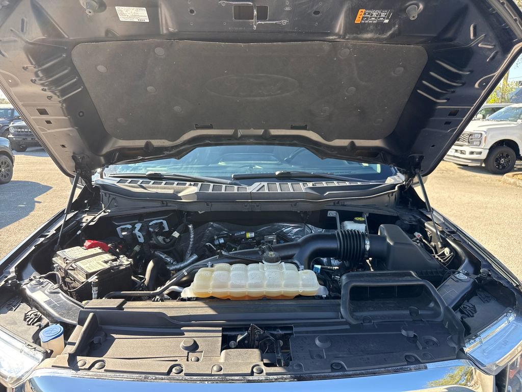 Certified 2022 Ford F150 XLT w/ Equipment Group 302A High image 30