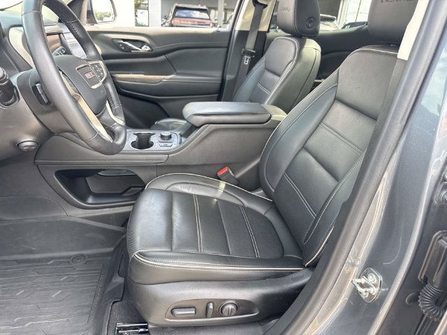Used 2021 GMC Acadia Denali w/ Denali Ultimate Package AWD/4WD image 19