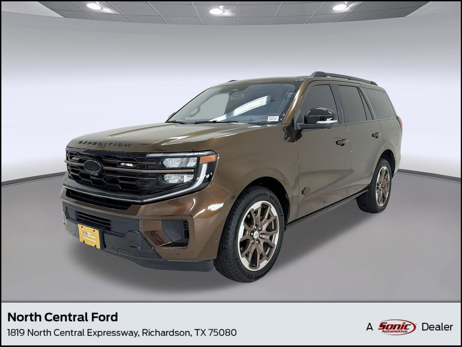 Certified 2025 Ford Expedition King Ranch AWD/4WD image 1