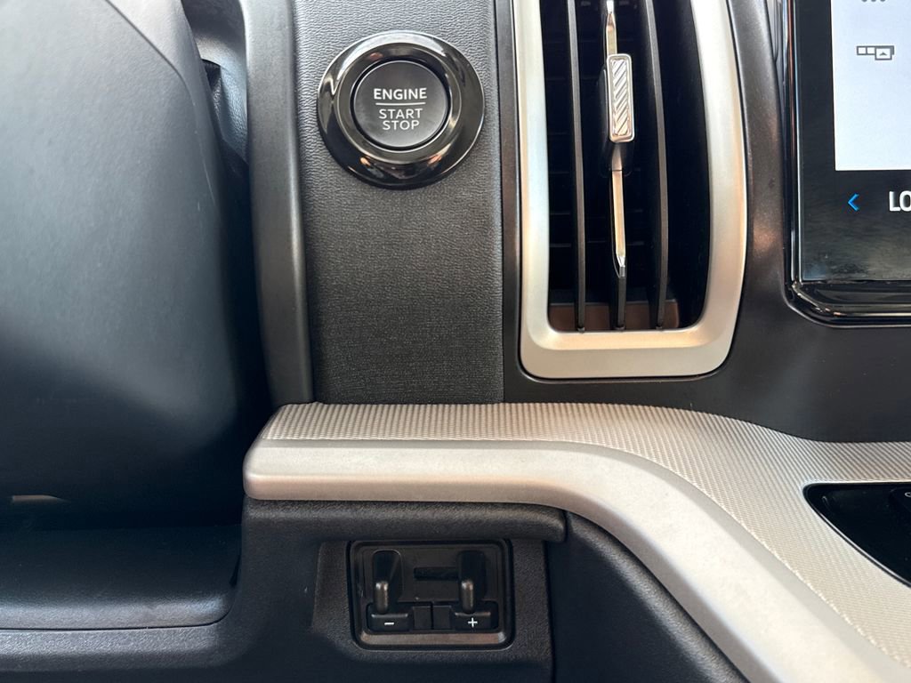 Certified 2025 Ford Expedition Max Active image 26