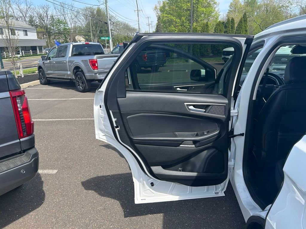 Certified 2023 Ford Edge SEL w/ Convenience Package image 15