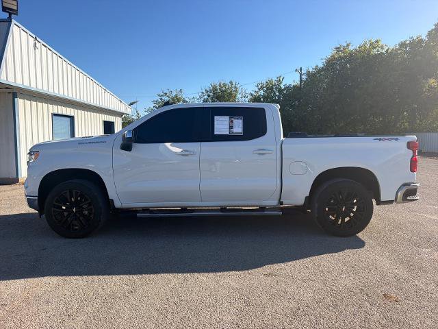 Used 2025 Chevrolet Silverado 1500 LT w/ Protection Package AWD/4WD image 4