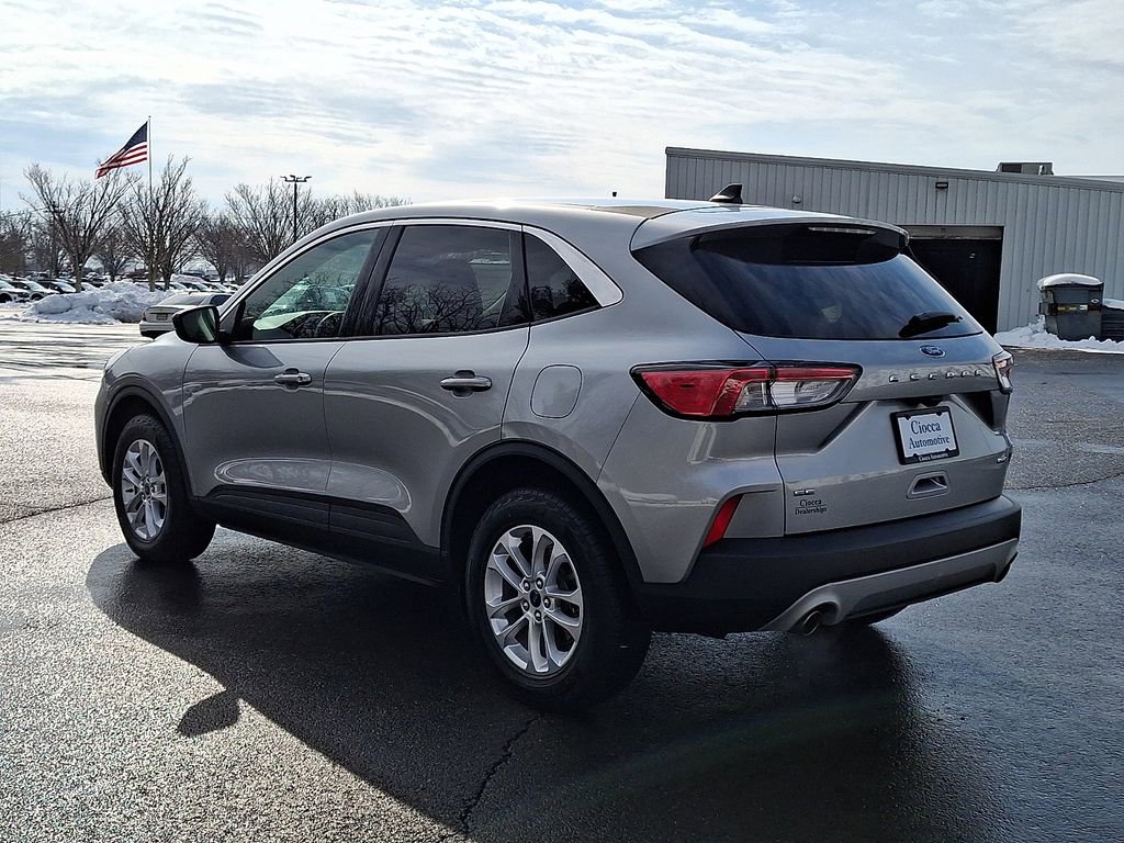 Certified 2022 Ford Escape SE w/ Convenience Package image 7