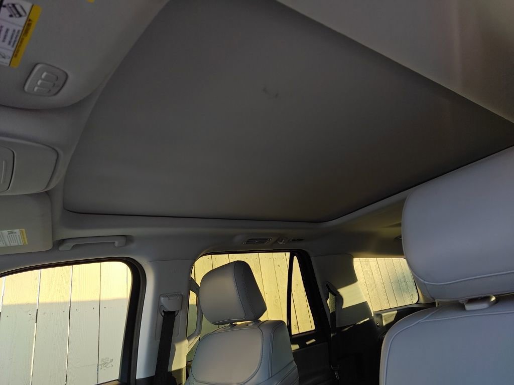 Certified 2025 Ford Expedition Active image 11