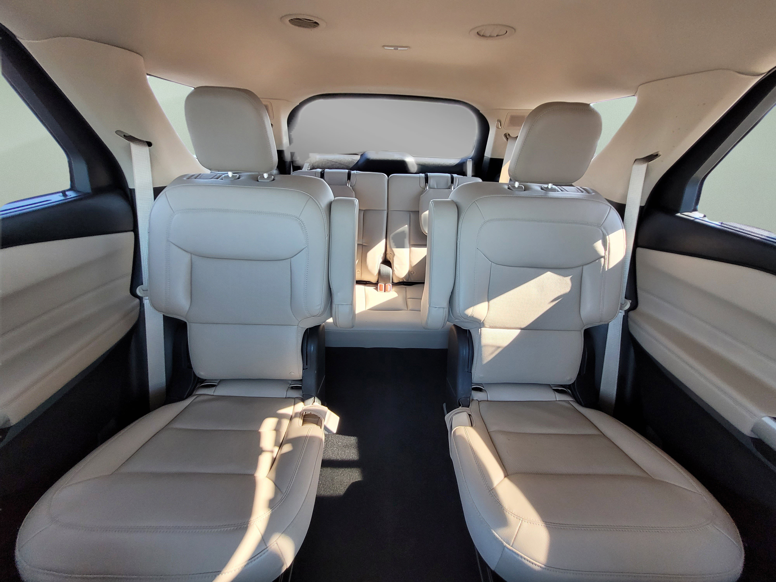 Certified 2022 Ford Explorer Limited AWD/4WD image 18