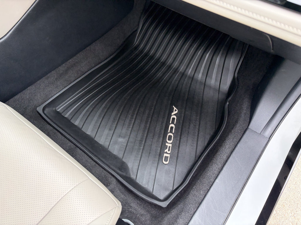 Used 2025 Honda Accord Touring image 17