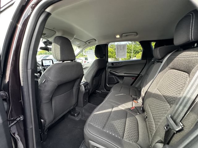 Certified 2023 Ford Escape Active AWD/4WD image 18