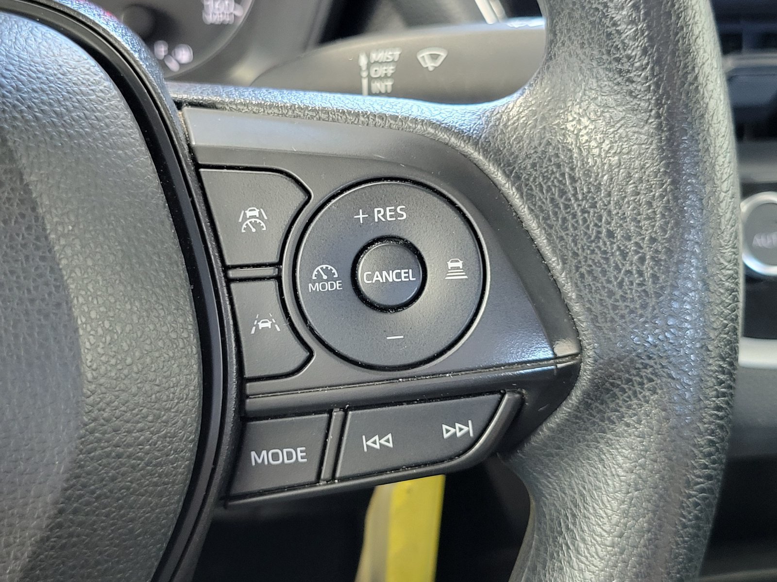 Used 2024 Toyota Corolla LE FWD image 16
