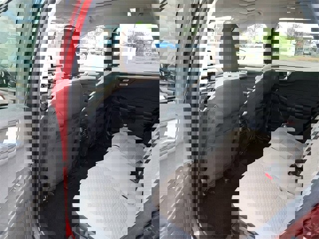 Certified 2021 Ford Escape SE w/ SE Sport Appearance Package image 15