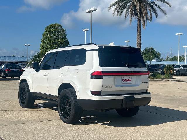 Used 2024 Lexus GX 550 w/ Accessory Package (2T) AWD/4WD image 3