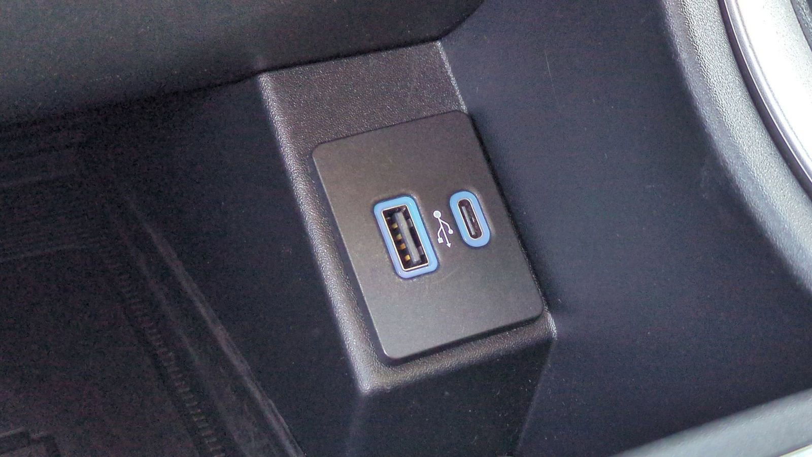 Certified 2022 Ford Edge SEL w/ Convenience Package image 34