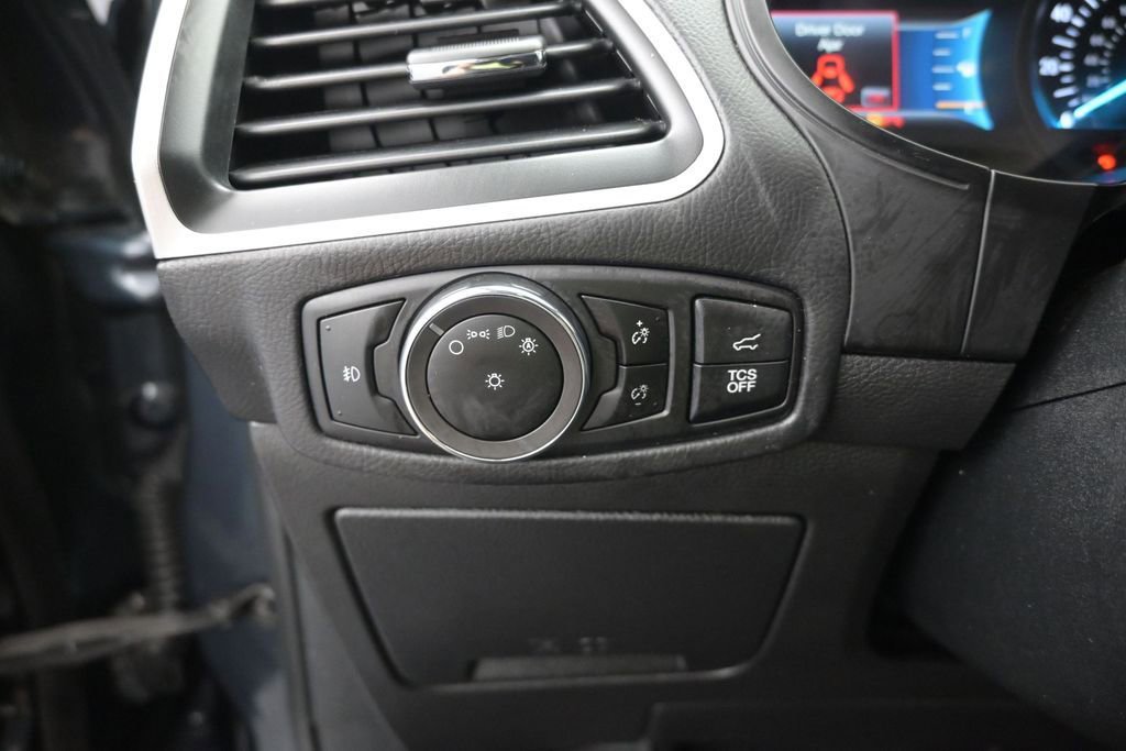 Certified 2024 Ford Edge SEL w/ Convenience Package AWD/4WD image 19