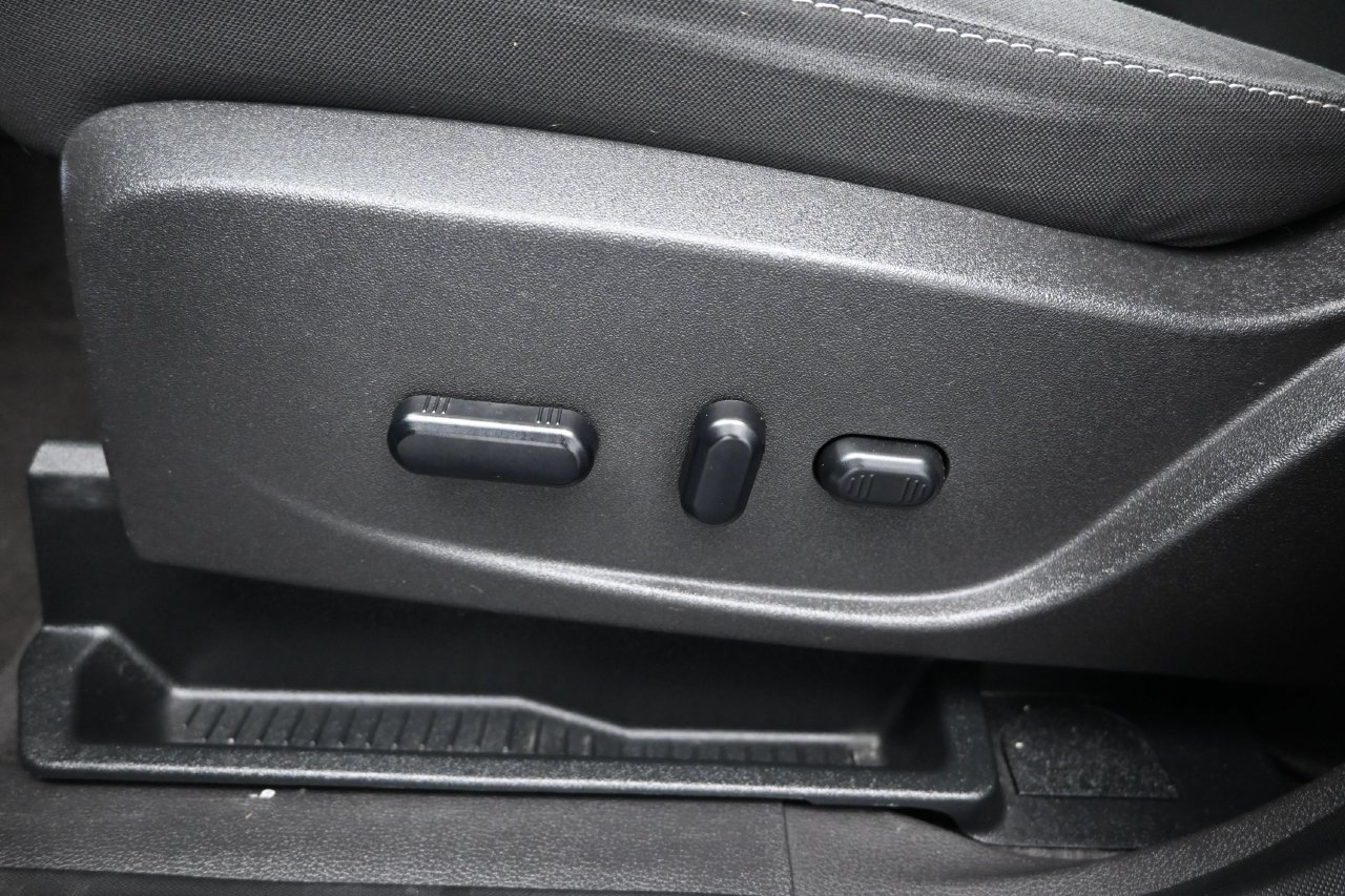 Certified 2019 Ford Escape SE AWD/4WD image 25