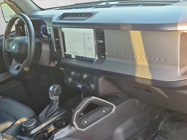 Certified 2023 Ford Bronco Outer Banks w/ Sasquatch Package AWD/4WD image 21