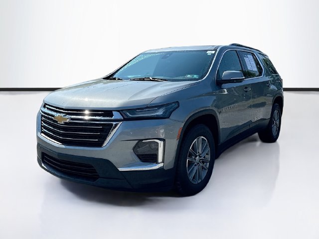 Used 2023 Chevrolet Traverse LT AWD/4WD image 3