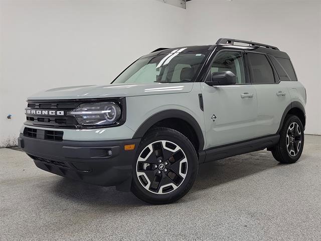 Certified 2024 Ford Bronco Sport Outer Banks w/ Tech Package AWD/4WD image 1