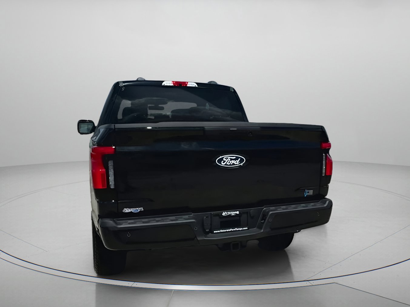 Certified 2025 Ford F150 Lightning XLT image 13