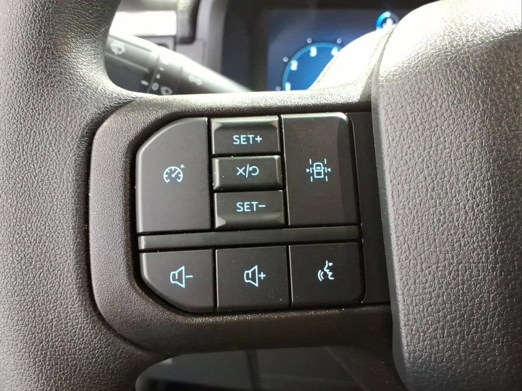 Certified 2025 Ford F150 STX w/ Equipment Group 200A AWD/4WD image 18