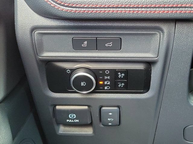 Certified 2024 Ford Expedition Max Limited AWD/4WD image 7