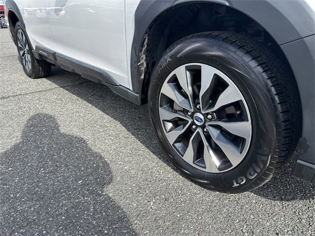 Used 2023 Subaru Outback Limited image 12