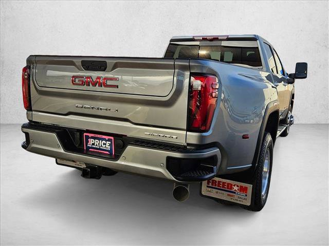 Used 2025 GMC Sierra 3500 Denali w/ Denali Reserve Package AWD/4WD image 3