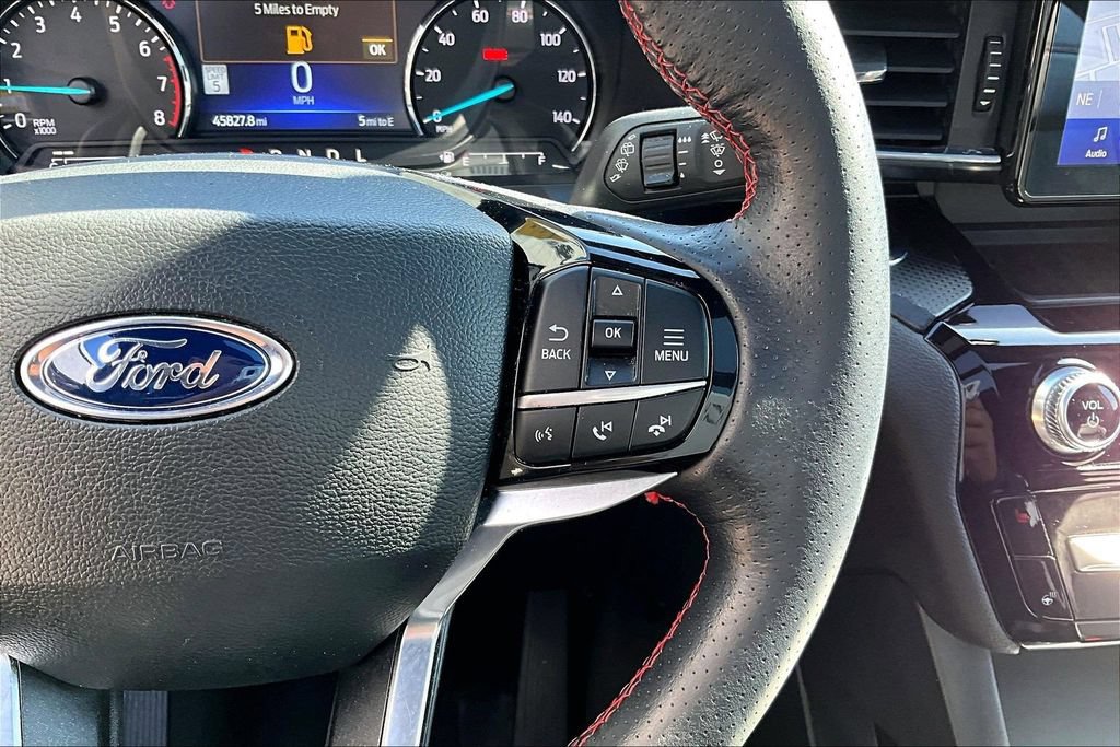 Certified 2023 Ford Explorer ST-Line AWD/4WD image 18
