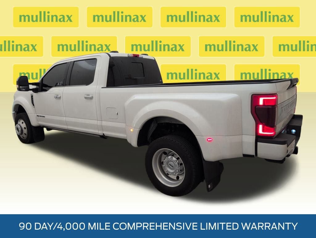 Certified 2022 Ford F450 Platinum w/ FX4 Off-Road Package image 3