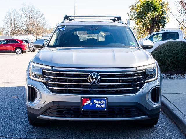 Used 2024 Volkswagen Atlas SE image 2