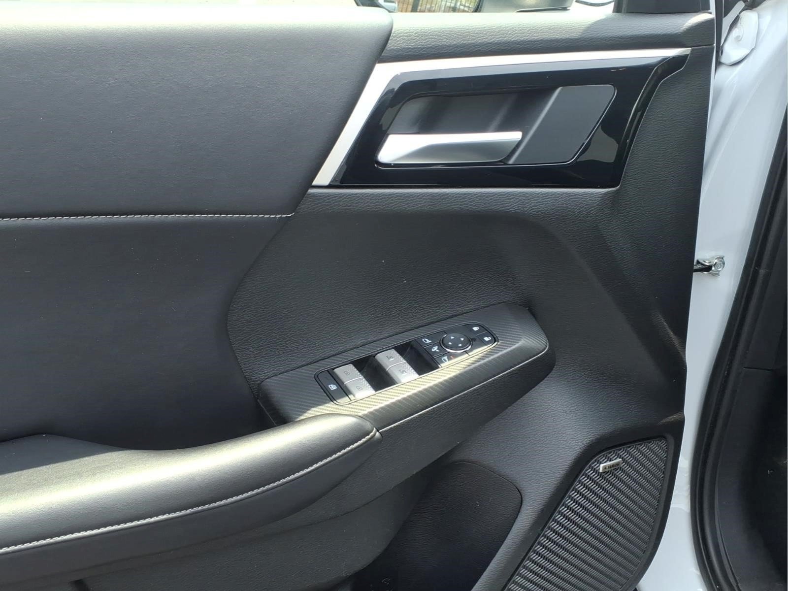 Used 2025 Mitsubishi Outlander SE AWD/4WD image 9