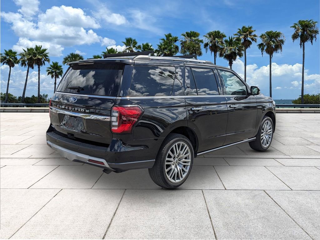 Certified 2024 Ford Expedition Limited image 8
