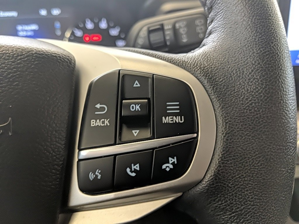 Certified 2023 Ford Explorer XLT image 15