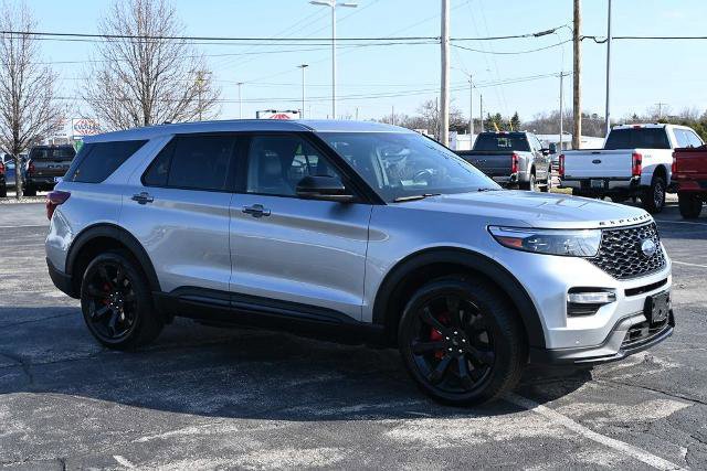 Certified 2022 Ford Explorer ST w/ Equipment Group 401A image 8