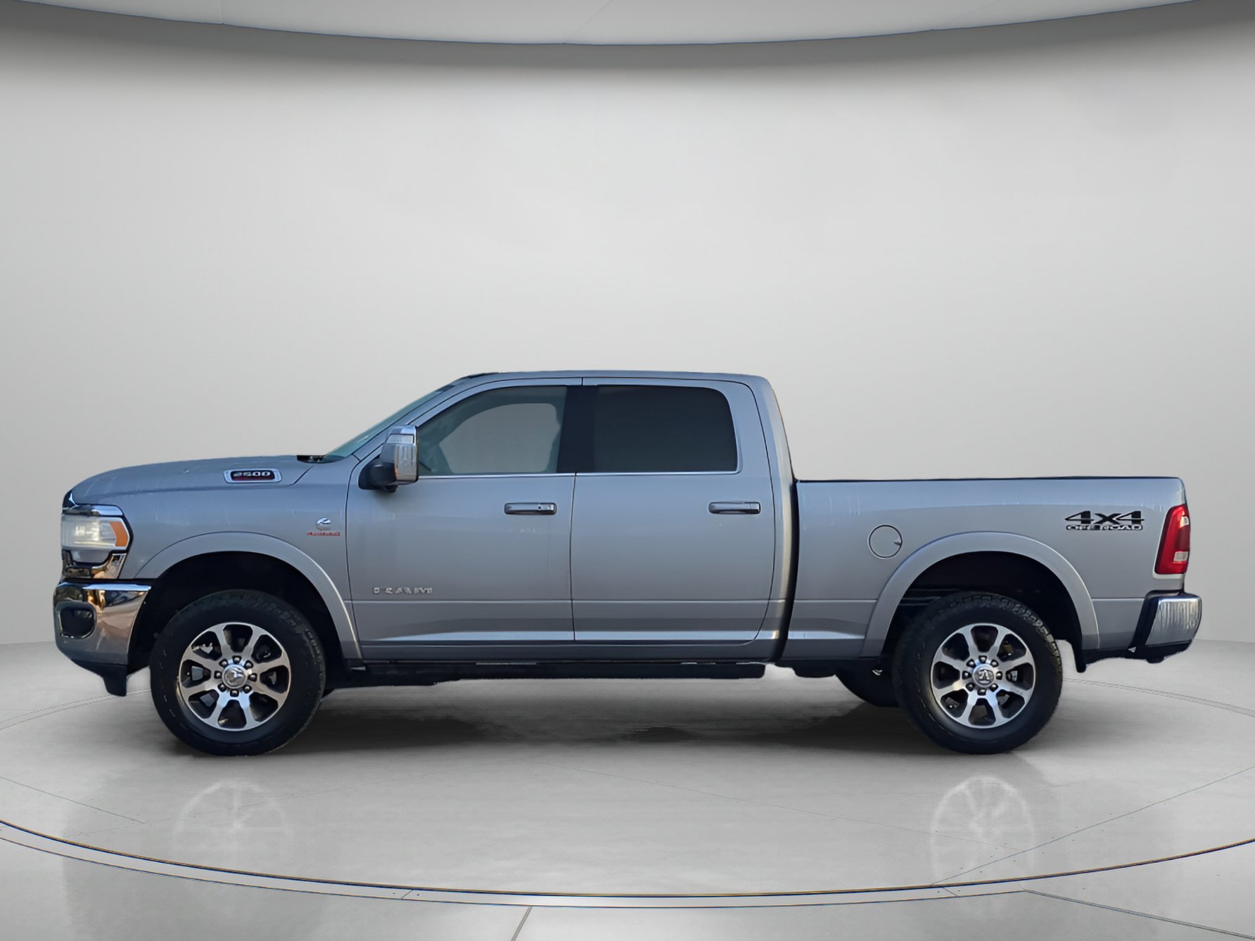 Used 2024 RAM 2500 Longhorn AWD/4WD image 43