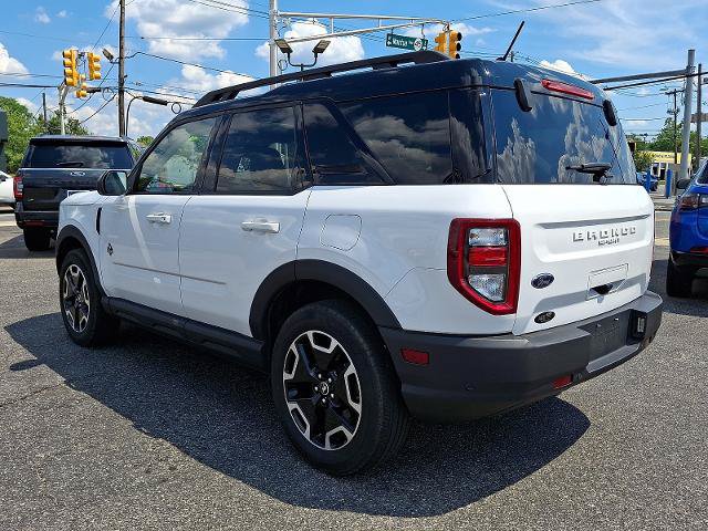 Certified 2023 Ford Bronco Sport Outer Banks w/ Tech Package AWD/4WD image 4