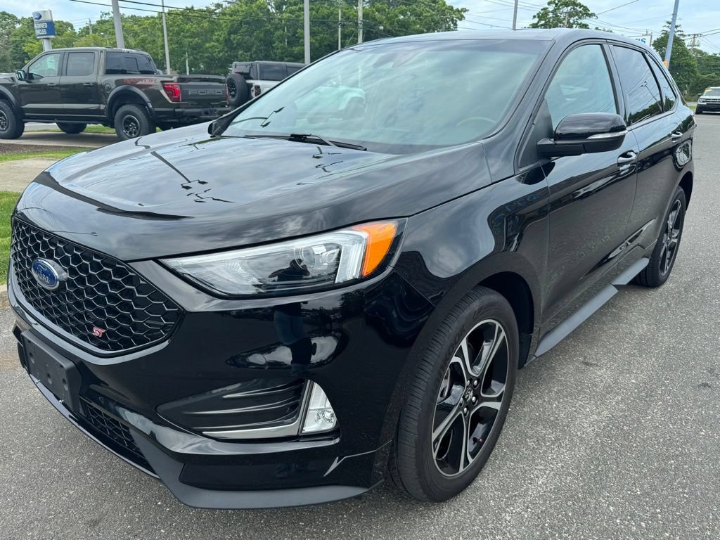 Certified 2023 Ford Edge ST AWD/4WD image 3