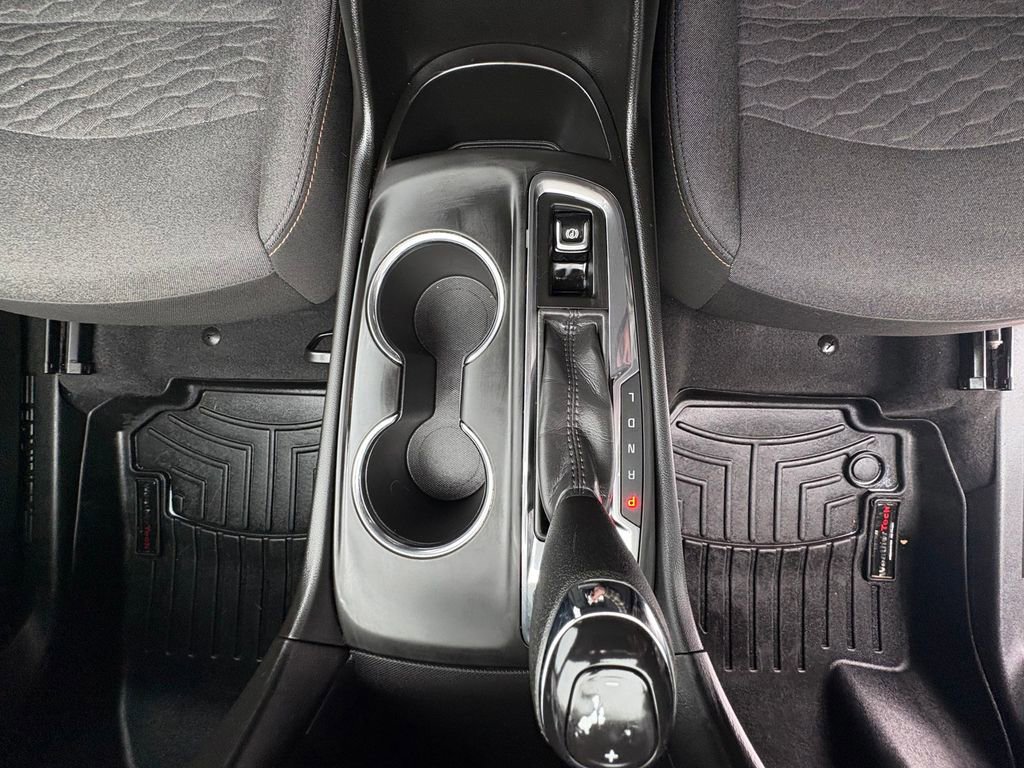 Used 2021 Chevrolet Equinox LT image 13