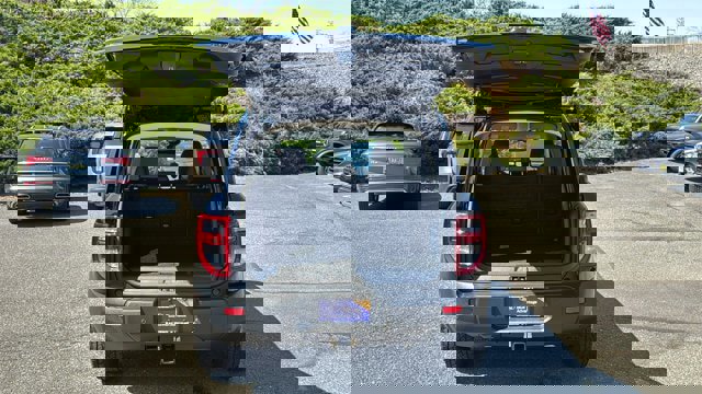 Certified 2025 Ford Bronco Sport Badlands AWD/4WD image 13