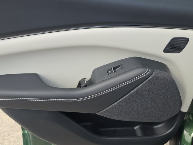 Certified 2024 Ford Mustang Mach-E Premium RWD image 13
