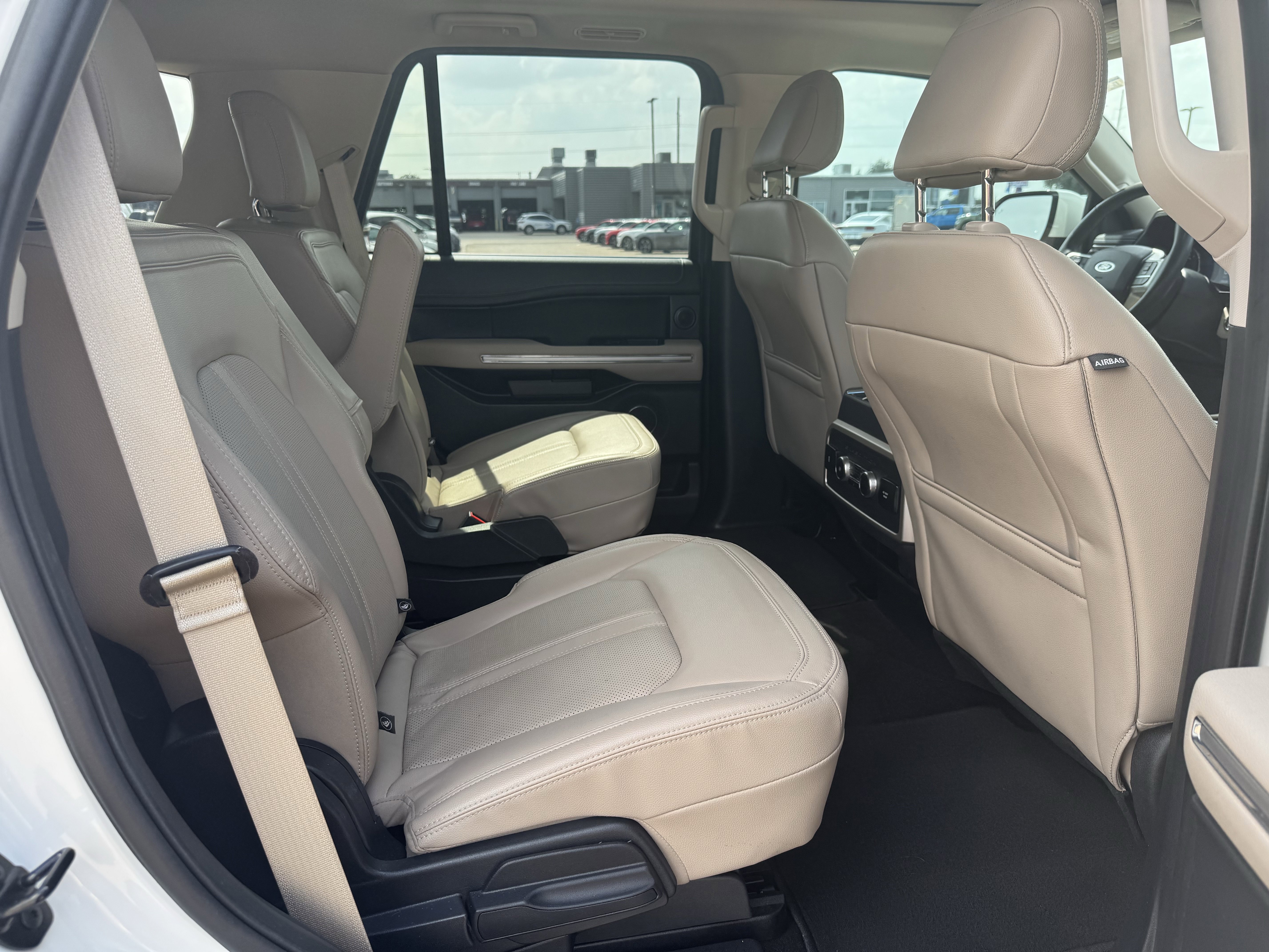 Certified 2023 Ford Expedition Limited RWD image 30
