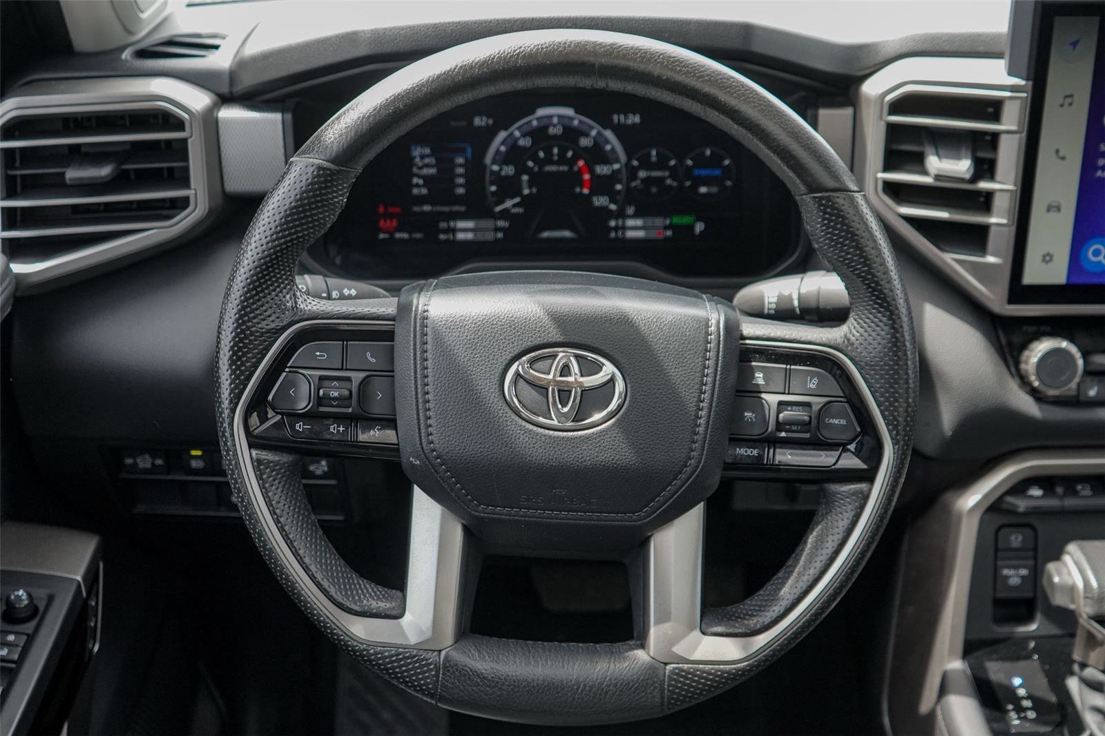 Used 2024 Toyota Tundra Limited image 27