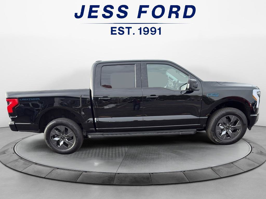 Certified 2025 Ford F150 Lightning Flash image 4