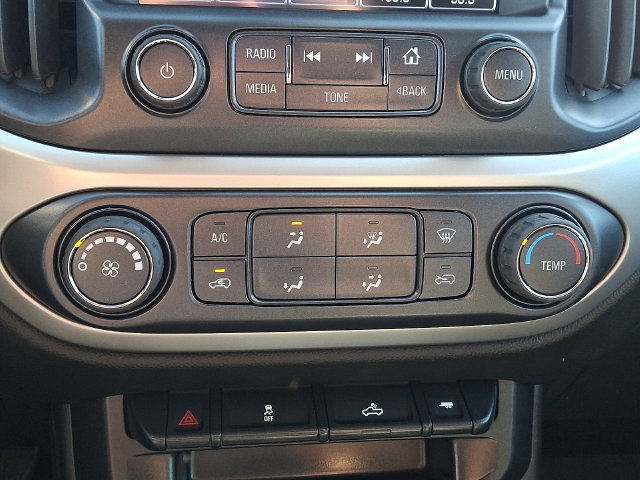 Used 2018 Chevrolet Colorado LT AWD/4WD image 15
