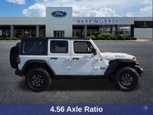 Used 2024 Jeep Wrangler Unlimited Sport AWD/4WD image 7