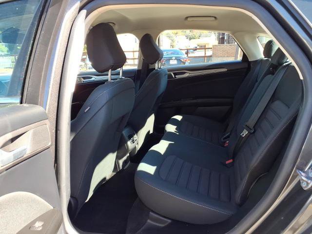 Certified 2020 Ford Fusion SE FWD image 17