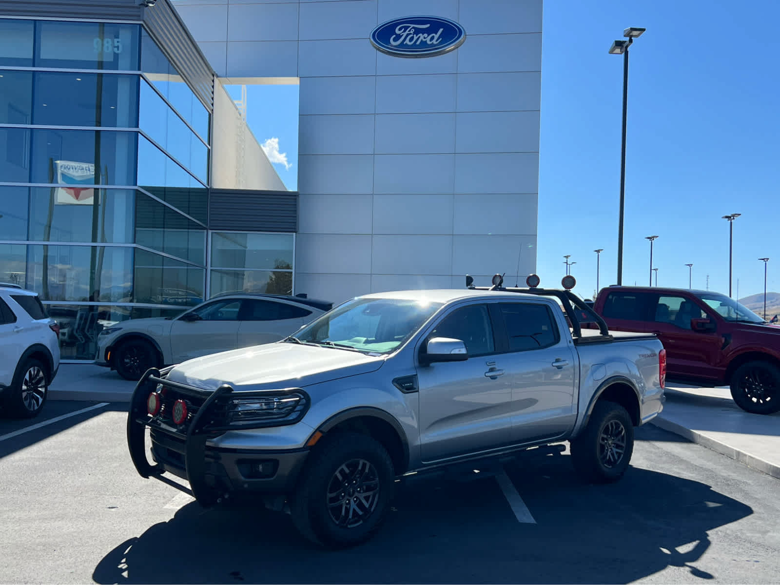 Certified 2023 Ford Ranger Lariat w/ Tremor Off-Road Package AWD/4WD image 1